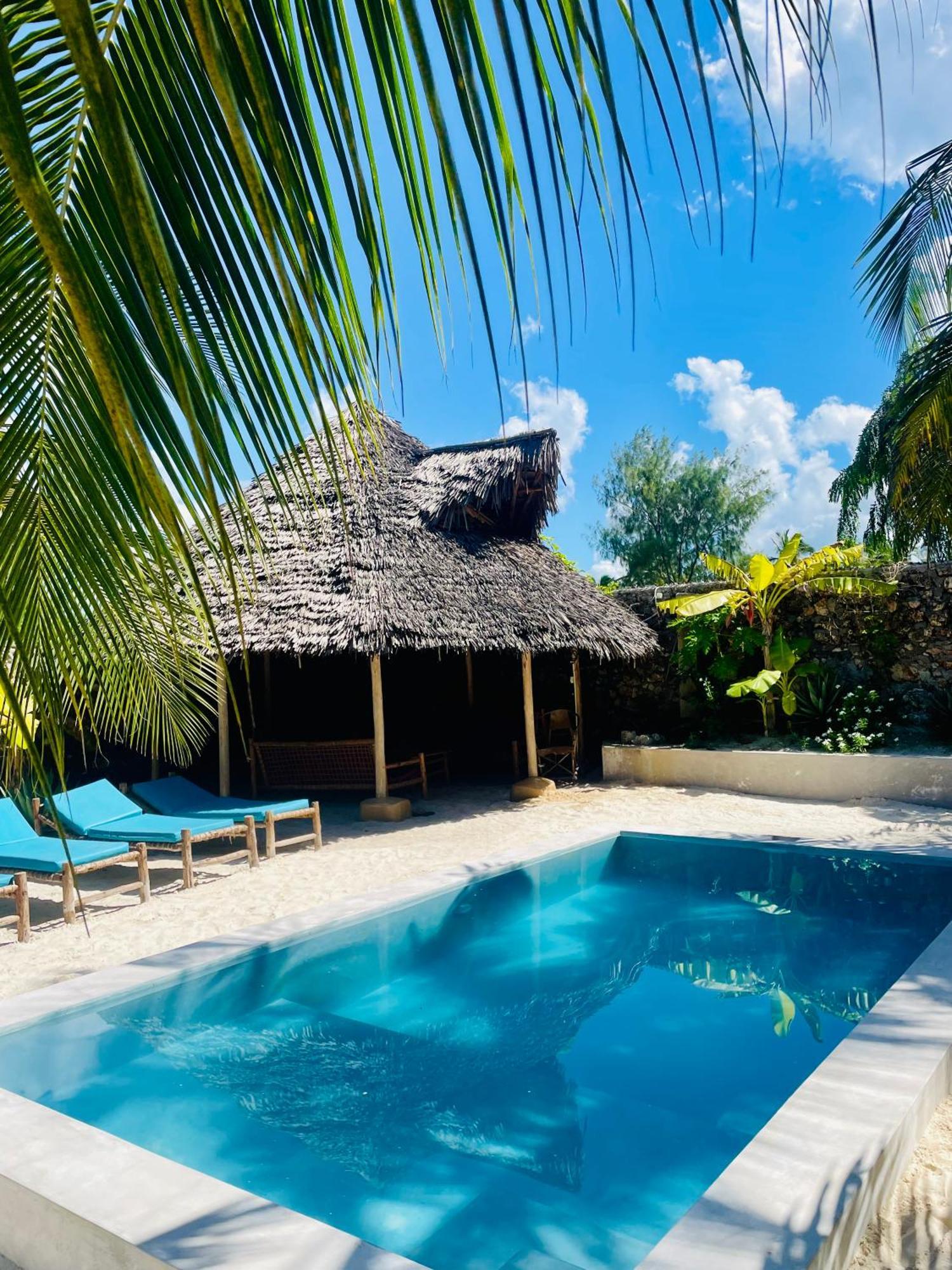 Sand Beach Boutique Villas Bwejuu Extérieur photo